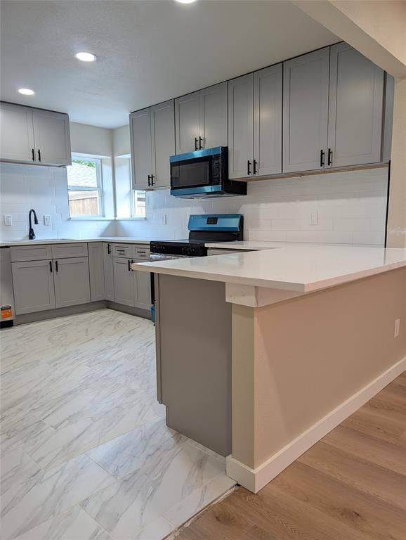 2404 Glen Forest Lane, Plano, TX 75023 2404 Glen Forest Lane, Plano, TX 75023