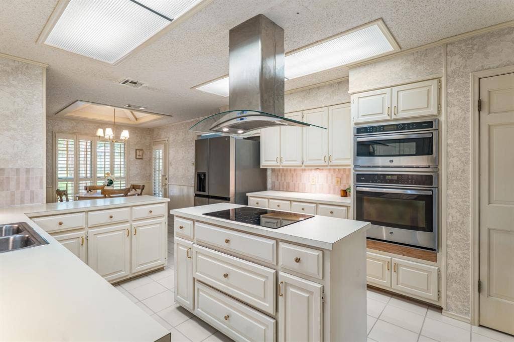 202 Trailview Drive, Woodway, TX 76712 202 Trailview Drive, Woodway, TX 76712