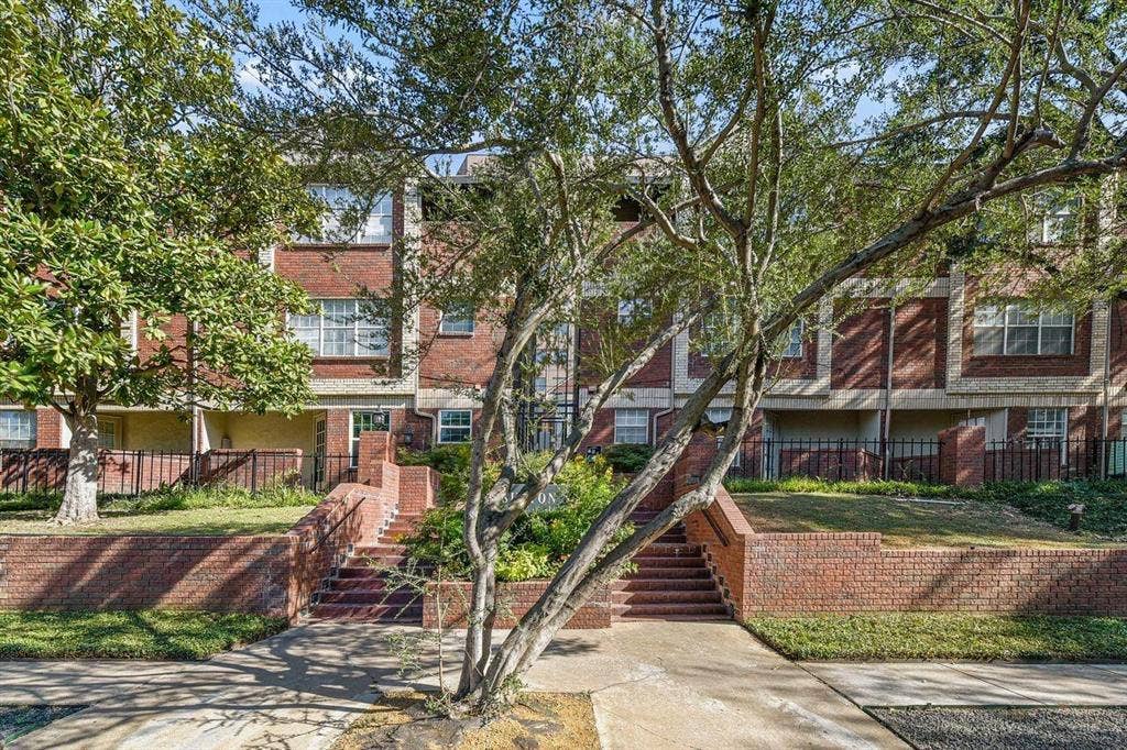 3100 Cole Avenue, #211, Dallas, TX 75204 3100 Cole Avenue, #211, Dallas, TX 75204