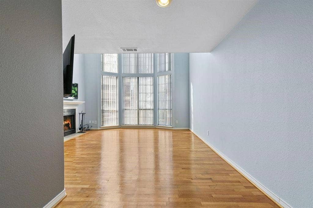 3100 Cole Avenue, #211, Dallas, TX 75204 3100 Cole Avenue, #211, Dallas, TX 75204