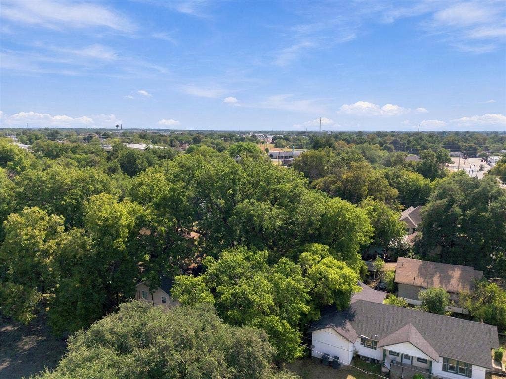 805 McKeen Street, Waco, TX 76704 805 McKeen Street, Waco, TX 76704