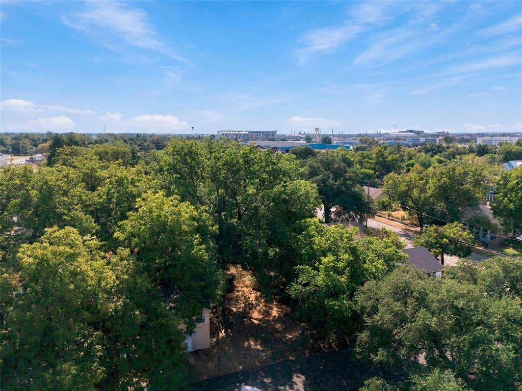 805 McKeen Street, Waco, TX 76704 805 McKeen Street, Waco, TX 76704