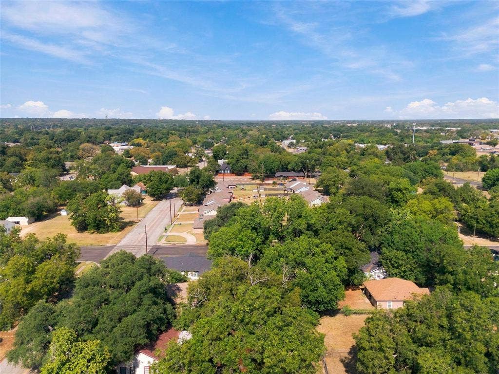 805 McKeen Street, Waco, TX 76704 805 McKeen Street, Waco, TX 76704