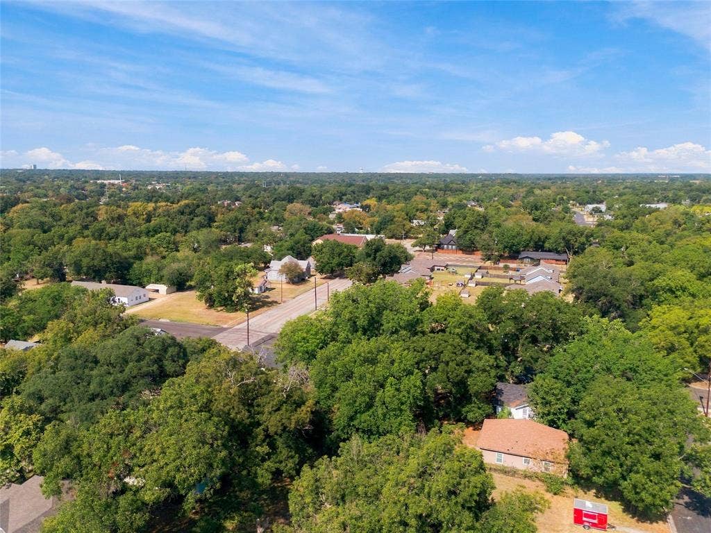 805 McKeen Street, Waco, TX 76704 805 McKeen Street, Waco, TX 76704
