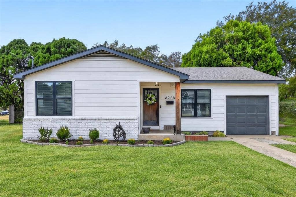 3228 Olive Place, Fort Worth, TX 76116 3228 Olive Place, Fort Worth, TX 76116