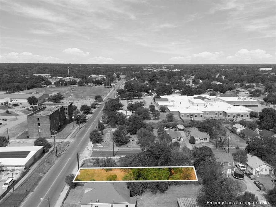 Property photo for 125 Garrison Street, Waco, TX