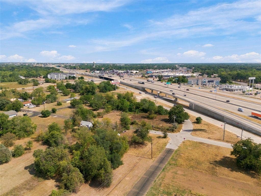 600 Johnson, Waco, TX 76705 600 Johnson, Waco, TX 76705