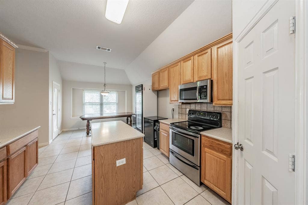 2006 Water Fall Way, Wylie, TX 75098 2006 Water Fall Way, Wylie, TX 75098