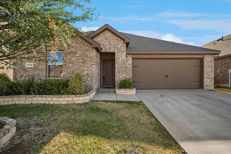 Property photo for 2195 Agarita Way, Princeton, TX