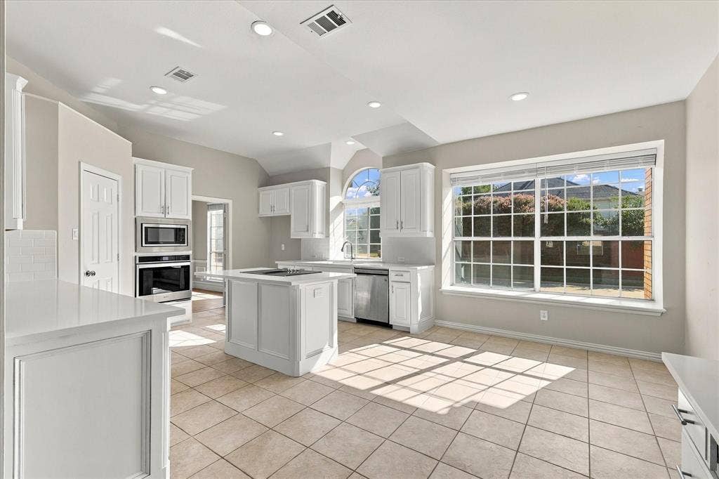 3500 Neiman Road, Plano, TX 75025 3500 Neiman Road, Plano, TX 75025