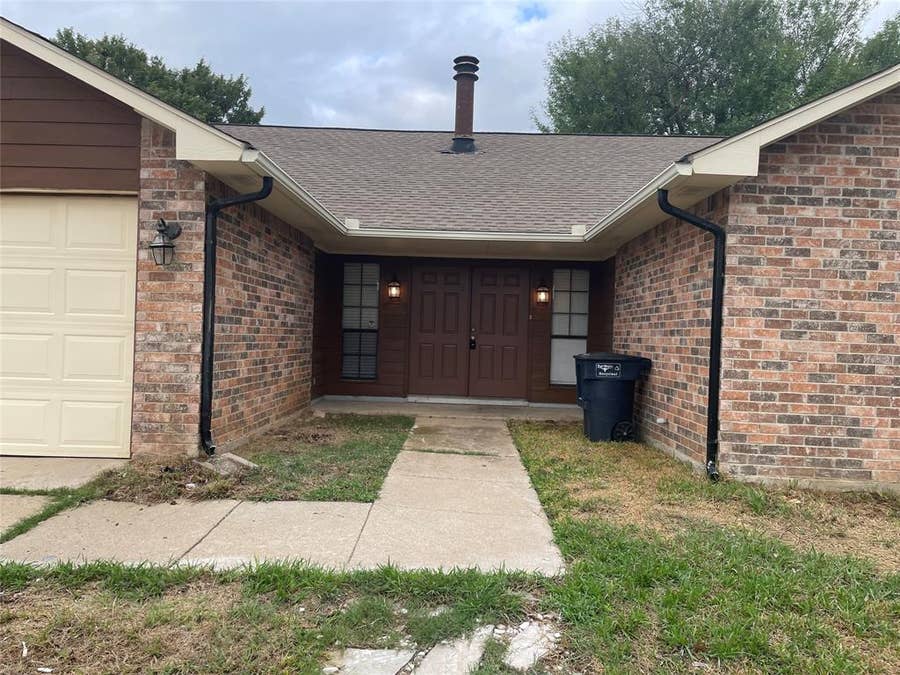 Property photo for 3916 Longmeadow Way, Fort Worth, TX