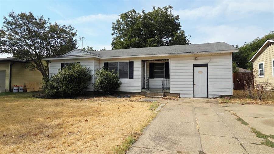 Property photo for 1623 Milner Road, Irving, TX