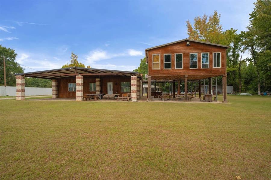 Property photo for 5989 State Highway 31 E, Murchison, TX
