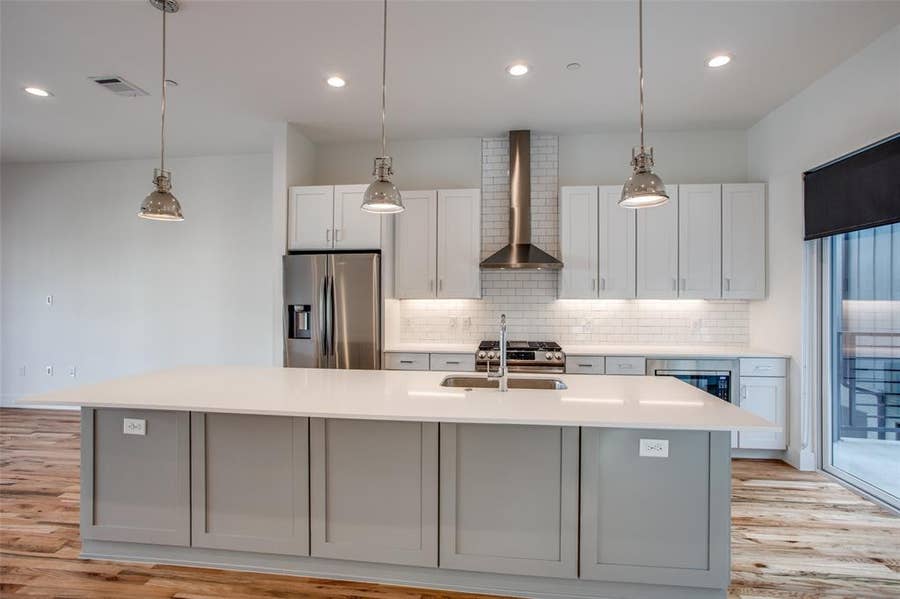 Property photo for 4426 Cabell Drive, #1204, Dallas, TX