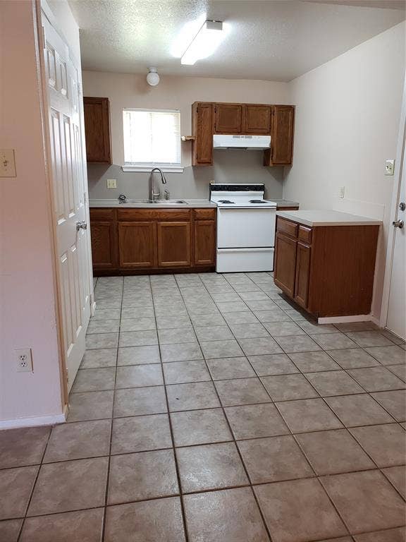 102 Avenue G, Lacy Lakeview, TX 76705 102 Avenue G, Lacy Lakeview, TX 76705