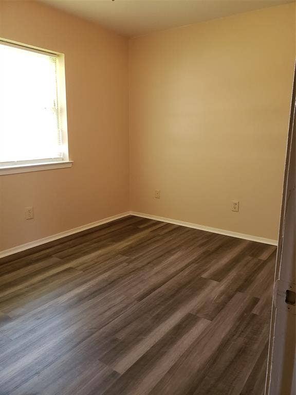 102 Avenue G, Lacy Lakeview, TX 76705 102 Avenue G, Lacy Lakeview, TX 76705