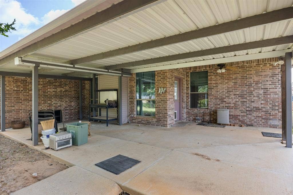 304 Jade Lane, Weatherford, TX 76086 304 Jade Lane, Weatherford, TX 76086