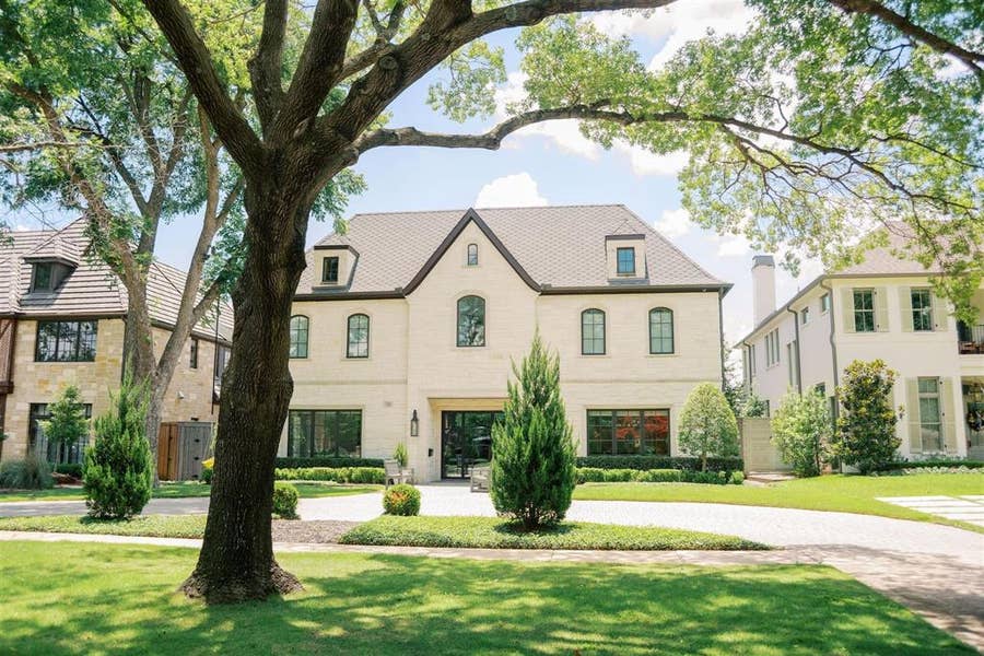 Property photo for 7430 Caruth Boulevard, Dallas, TX