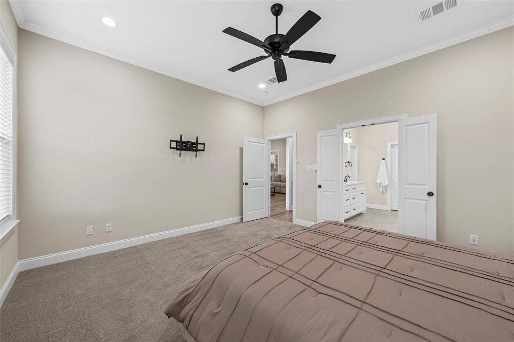 10201 Castleberry Lane, Waco, TX 76712 Vaulted ceilings with recessed lighting, ceiling fan, and carpeted flooring