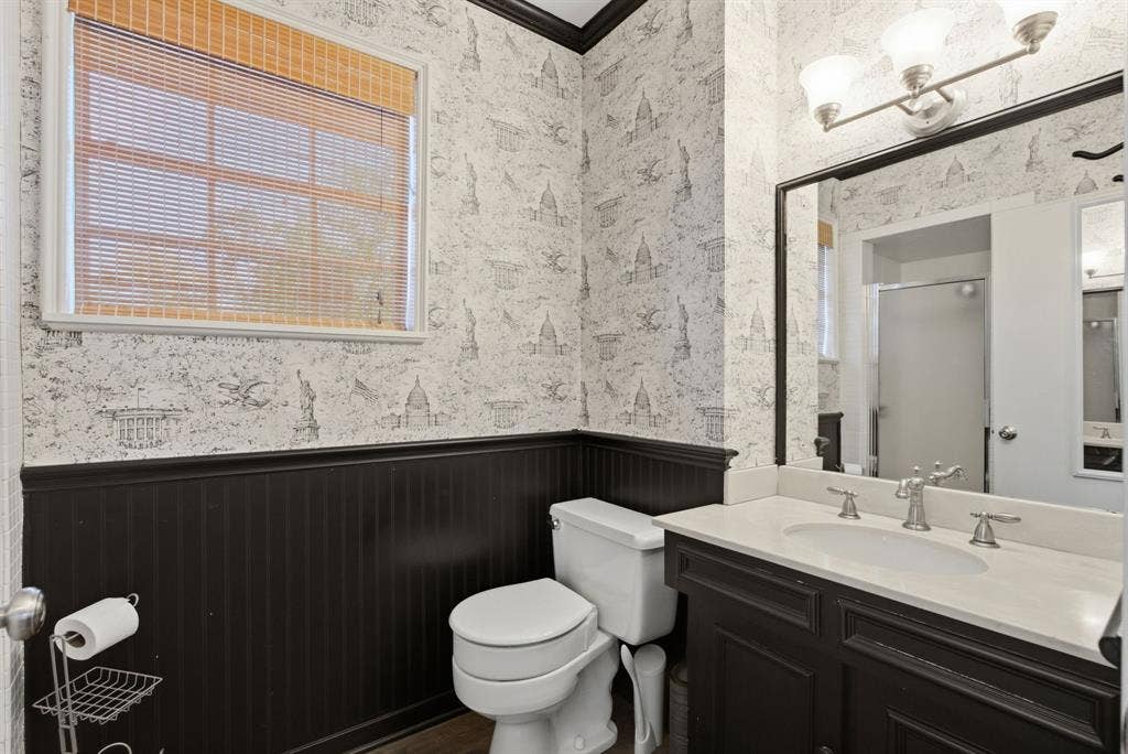 2725 Pecan Drive, Tyler, TX 75701 2725 Pecan Drive, Tyler, TX 75701