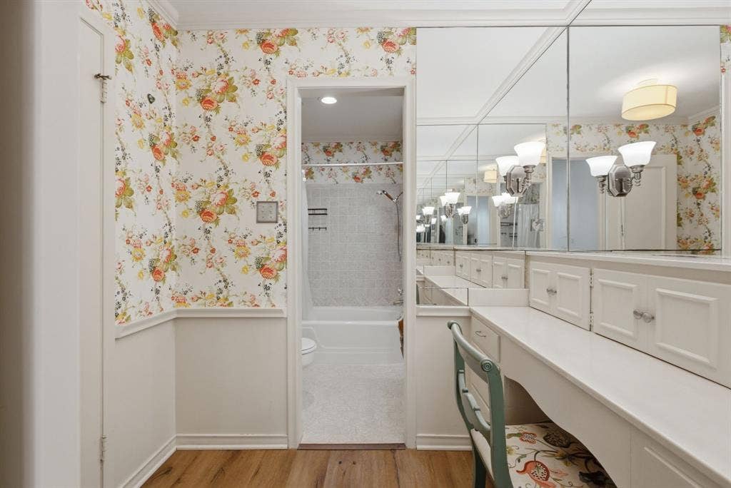 2725 Pecan Drive, Tyler, TX 75701 2725 Pecan Drive, Tyler, TX 75701