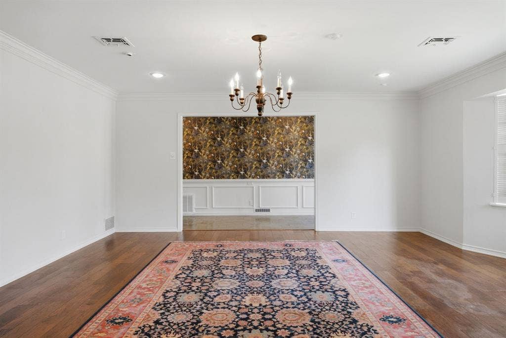 2725 Pecan Drive, Tyler, TX 75701 2725 Pecan Drive, Tyler, TX 75701