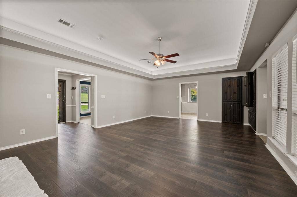 1305 Tierra Calle, Carrollton, TX 75006