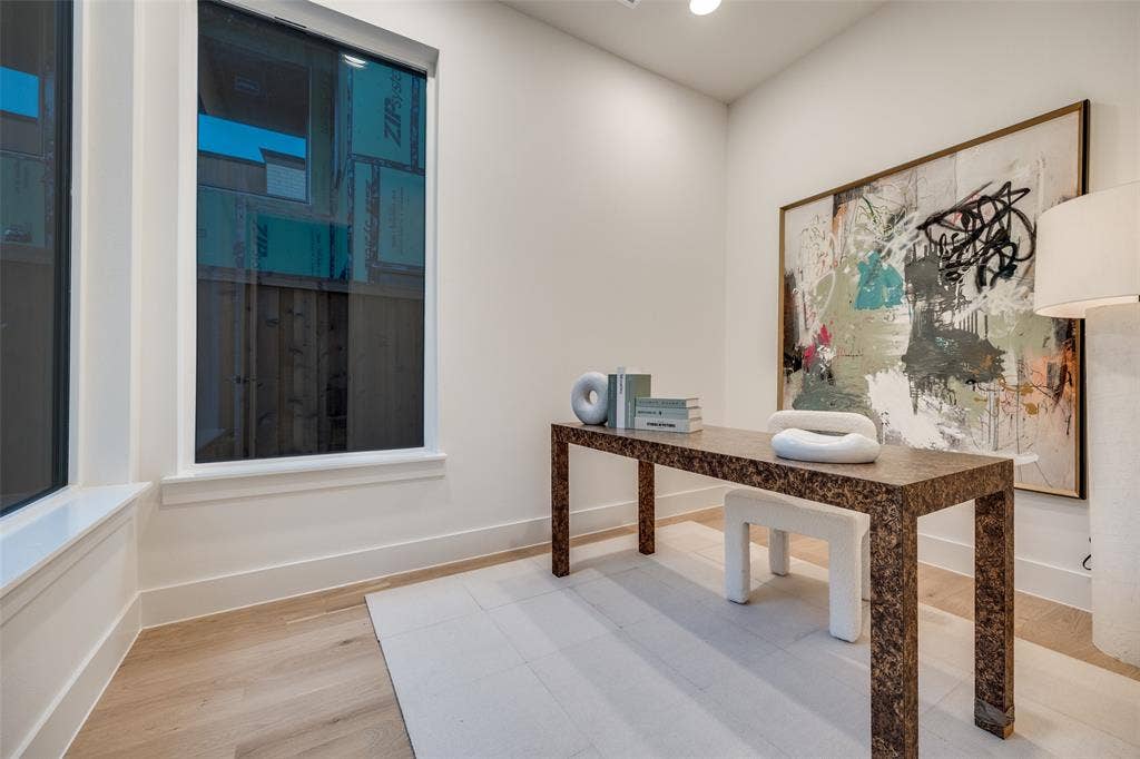 5443 Ellsworth, Dallas, TX 75206 1st Floor