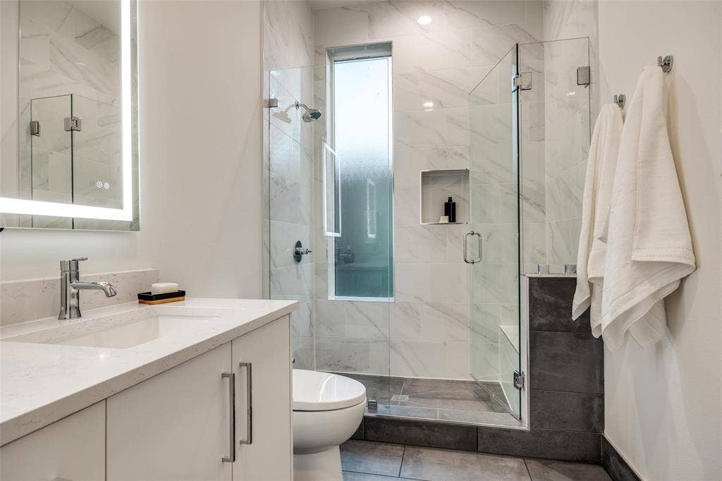 5443 Ellsworth, Dallas, TX 75206 5443 Ellsworth, Dallas, TX 75206