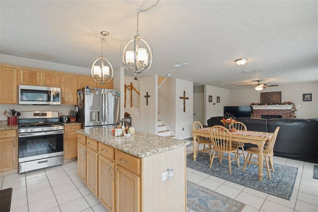 7321 Vista Ridge Lane, Sachse, TX 75048 7321 Vista Ridge Lane, Sachse, TX 75048