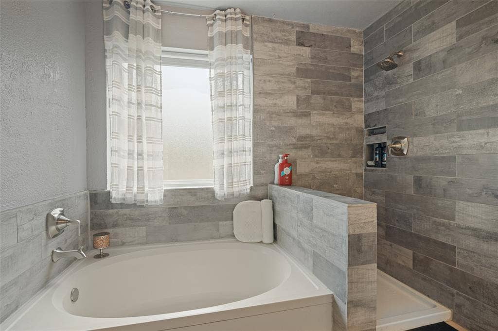 7321 Vista Ridge Lane, Sachse, TX 75048 7321 Vista Ridge Lane, Sachse, TX 75048