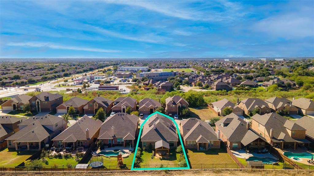 9652 Calaveras Road, Fort Worth, TX 76177