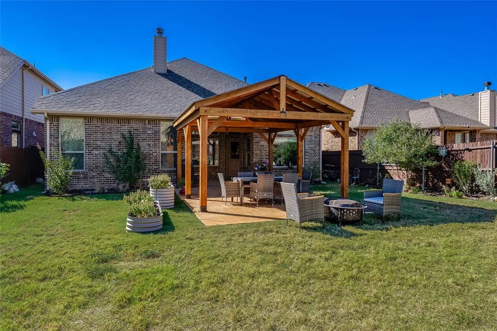 9652 Calaveras Road, Fort Worth, TX 76177