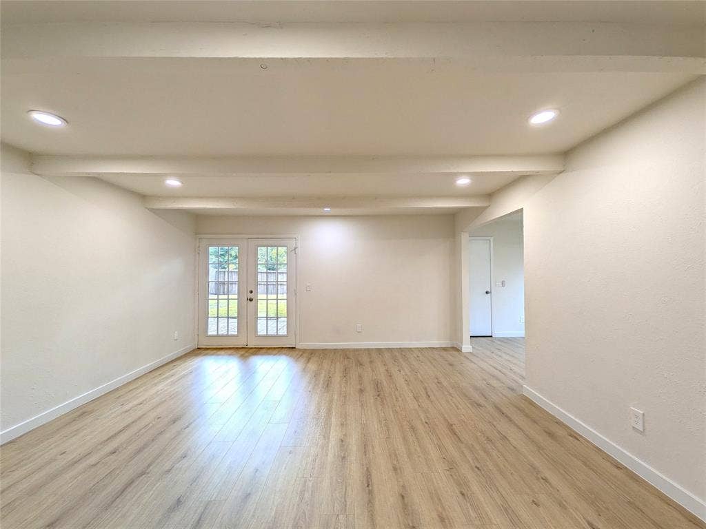1400 Oakhill Drive, Plano, TX 75075 1400 Oakhill Drive, Plano, TX 75075