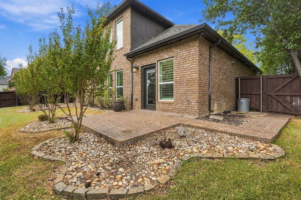 229 Chestnut Lane, Coppell, TX 75019 229 Chestnut Lane, Coppell, TX 75019