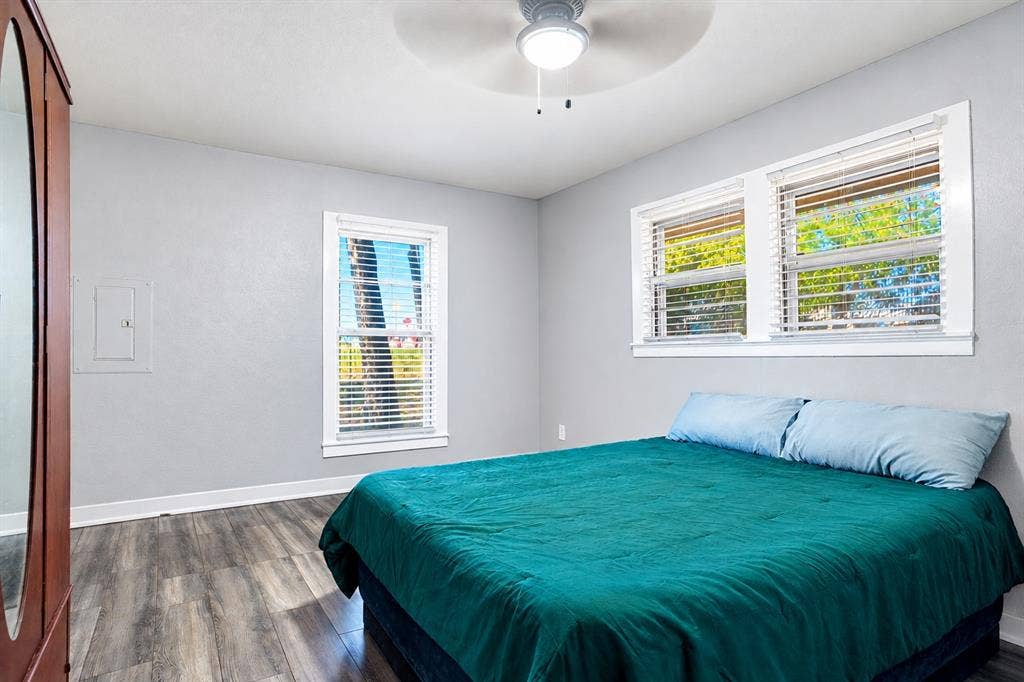 2900 Broadview Drive, Sansom Park, TX 76114 2900 Broadview Drive, Sansom Park, TX 76114