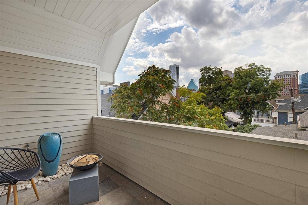 2604 Thomas Avenue, #2, Dallas, TX 75204 2604 Thomas Avenue, #2, Dallas, TX 75204
