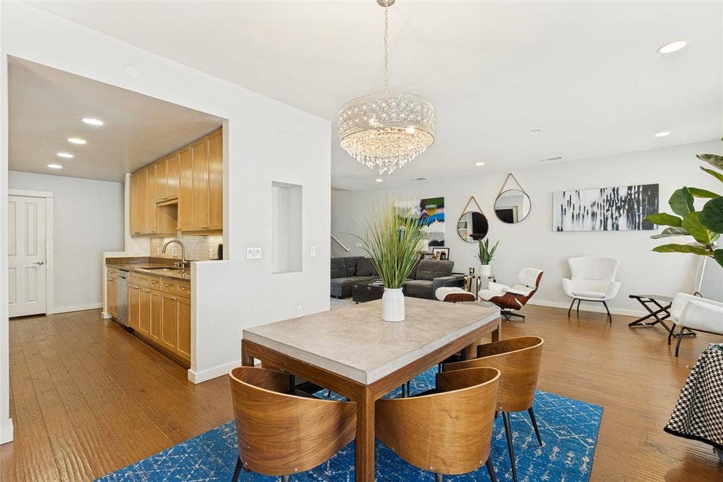 2604 Thomas Avenue, #2, Dallas, TX 75204 2604 Thomas Avenue, #2, Dallas, TX 75204