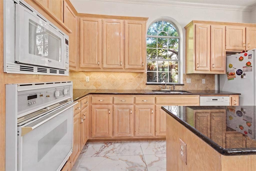 18824 Fortson Avenue, Dallas, TX 75252 18824 Fortson Avenue, Dallas, TX 75252