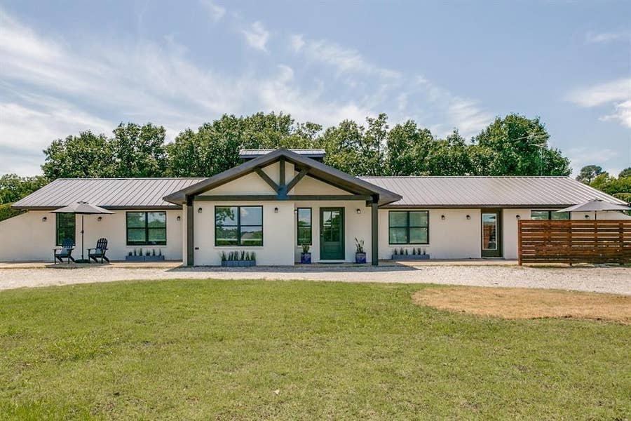 Property photo for 1190 Sycamore Bend Road, Hickory Creek, TX