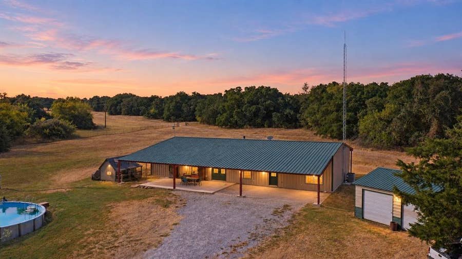 Property photo for 4224 N Fm 730, Decatur, TX