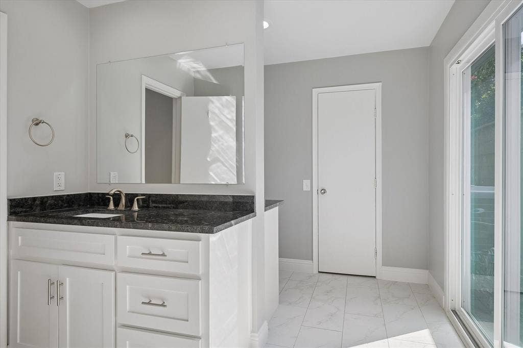 16817 Rustic Meadows Drive, Dallas, TX 75248 16817 Rustic Meadows Drive, Dallas, TX 75248