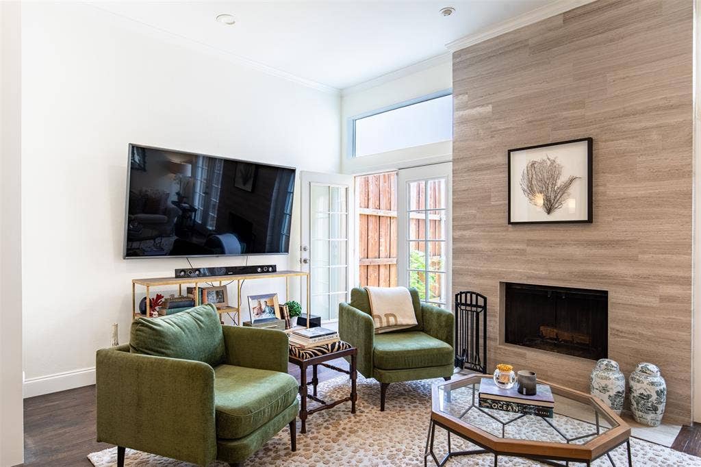 4015 Holland Avenue, #106, Dallas, TX 75219 4015 Holland Avenue, #106, Dallas, TX 75219