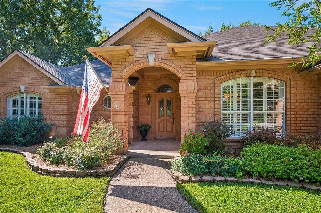 4424 Fair Ridge Drive, Fort Worth, TX 76008
