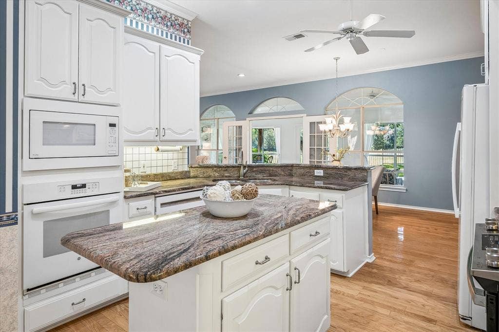 4424 Fair Ridge Drive, Fort Worth, TX 76008