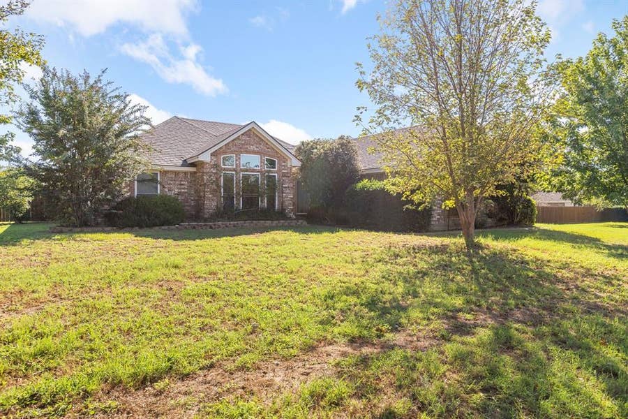 Property photo for 2609 Castle Road, Burleson, TX