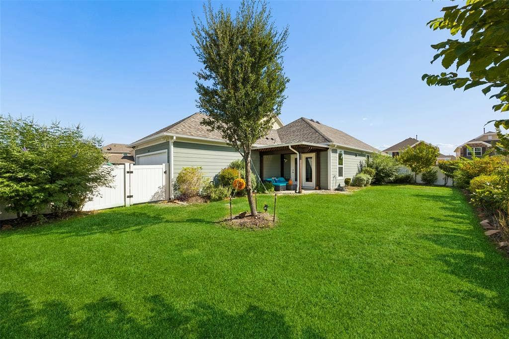 1409 Ellis Lane, Aubrey, TX 76227 1409 Ellis Lane, Aubrey, TX 76227