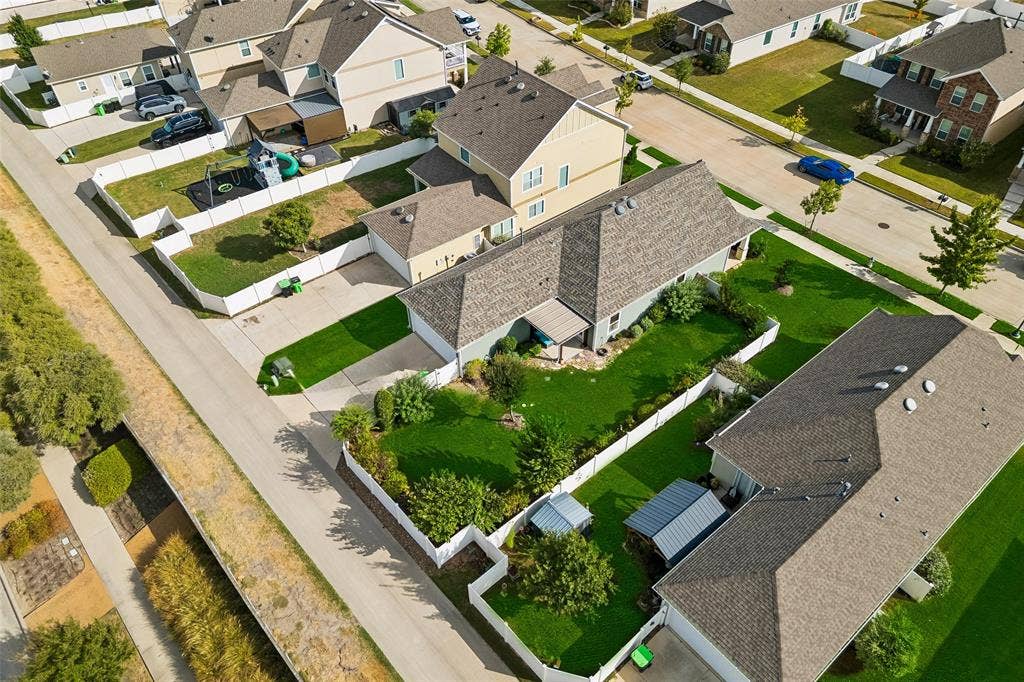 1409 Ellis Lane, Aubrey, TX 76227 1409 Ellis Lane, Aubrey, TX 76227
