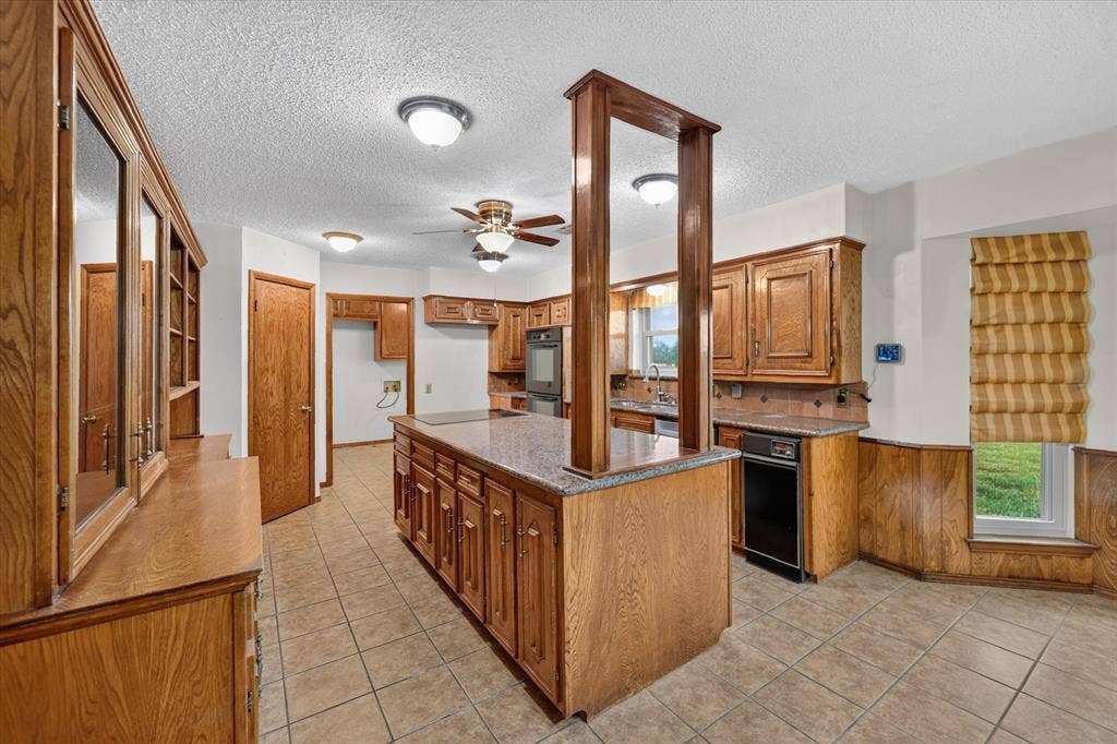 12099 County Rd 1028, Blue Ridge, TX 75424