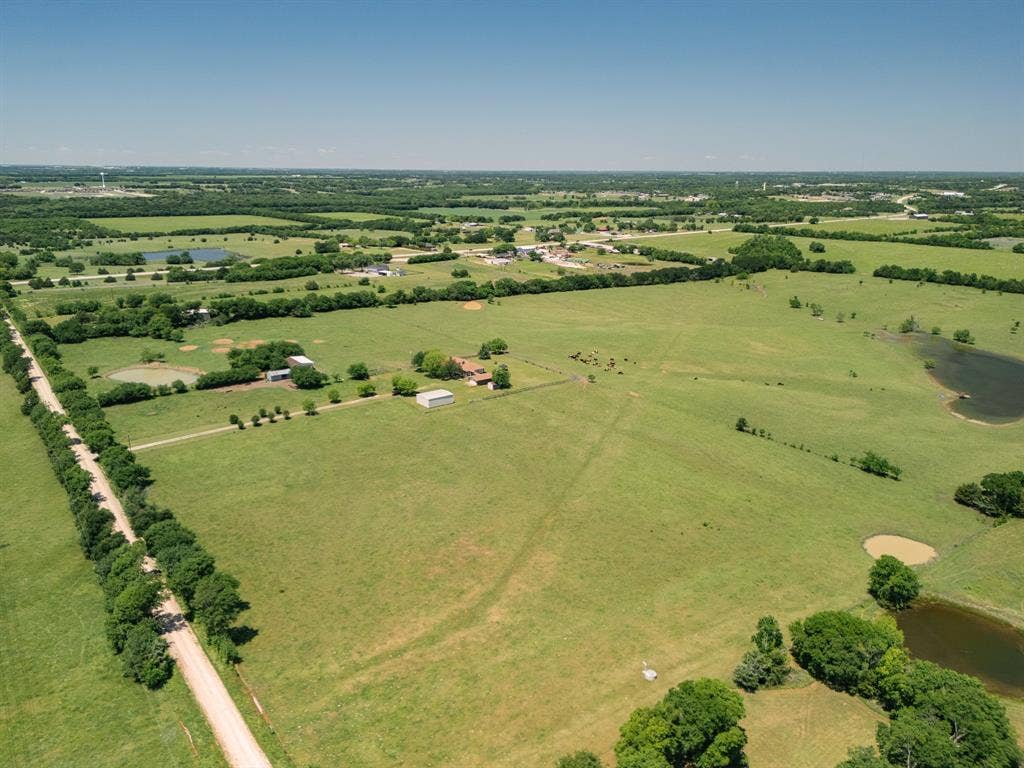 12099 County Rd 1028, Blue Ridge, TX 75424